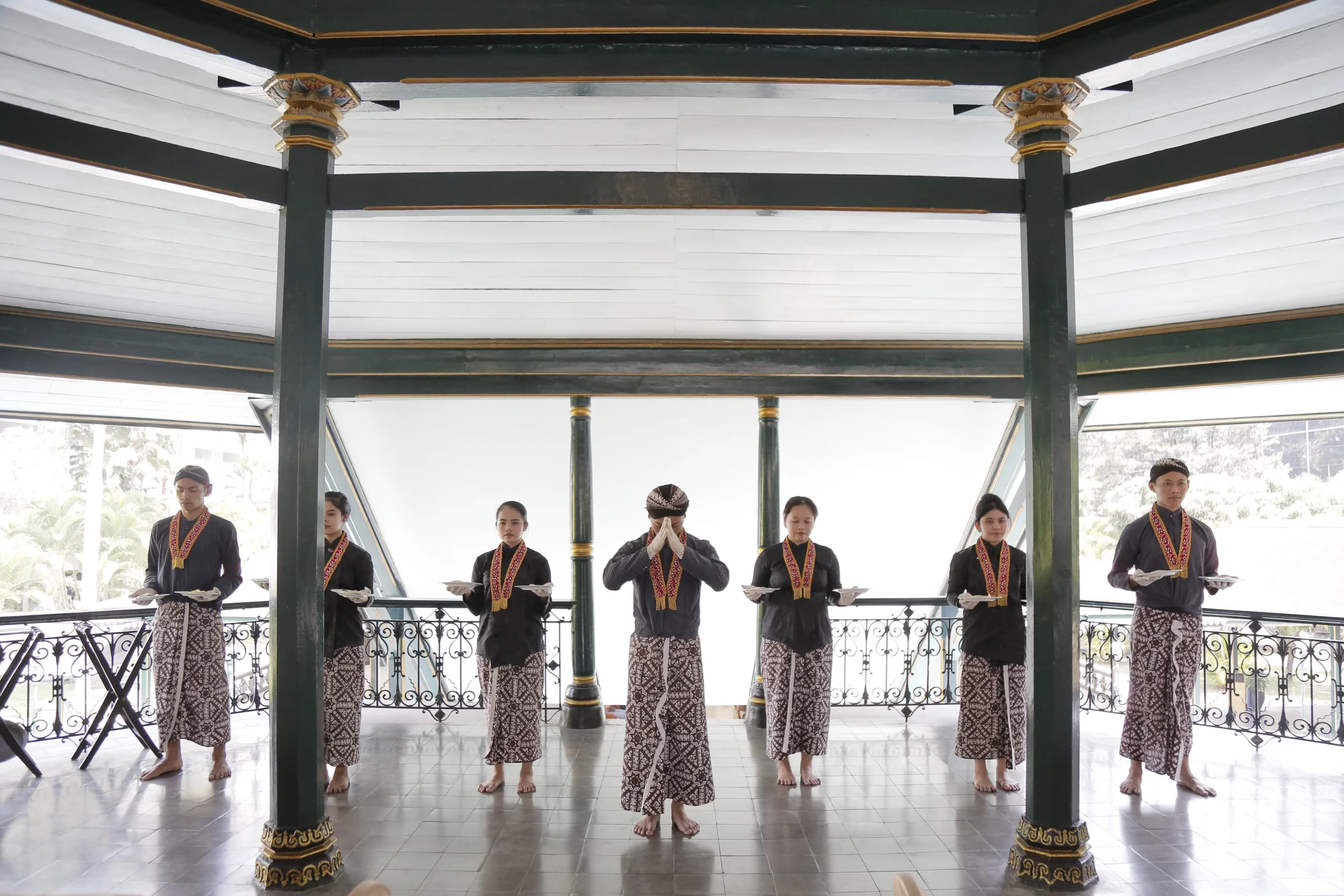 The Gateway Of Java Moment 1