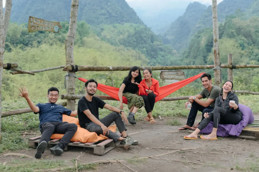 nawang jagad