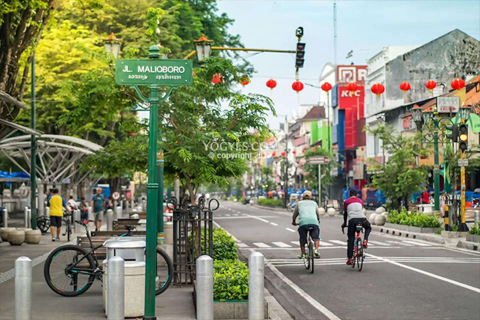 Spot foto | Jalan Malioboro di Pagi Hari