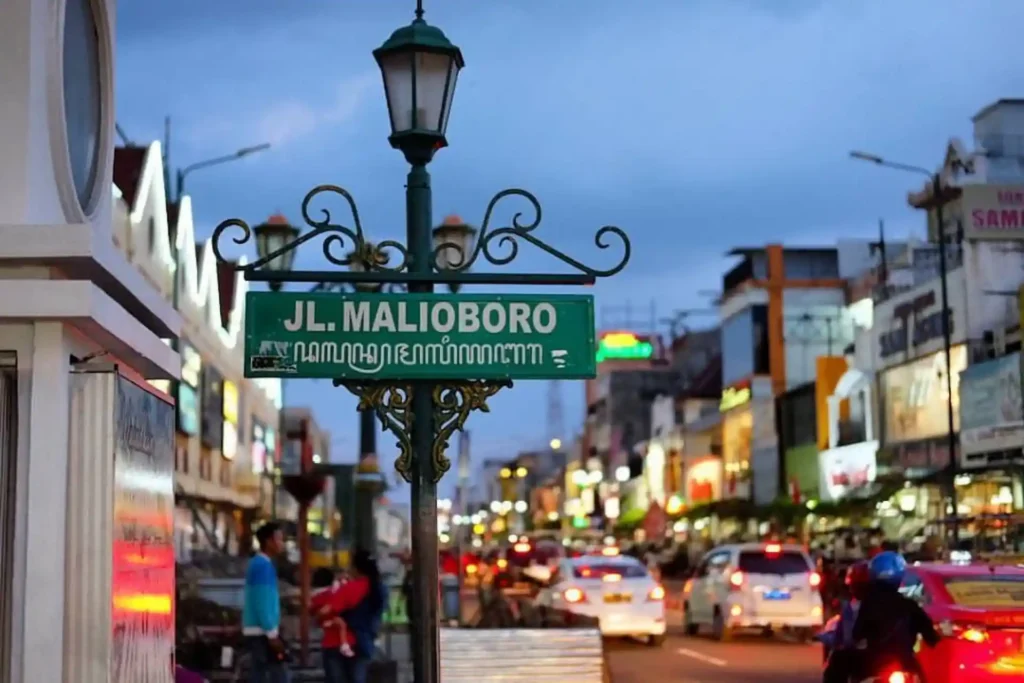 Tips Belanja Anti-Tipu di Malioboro
